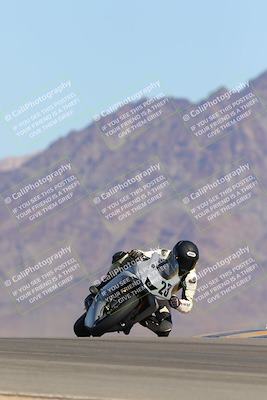 media/Oct-01-2023-SoCal Trackdays (Sun) [[4c570cc352]]/Turn 9 Set 2 (10am)/